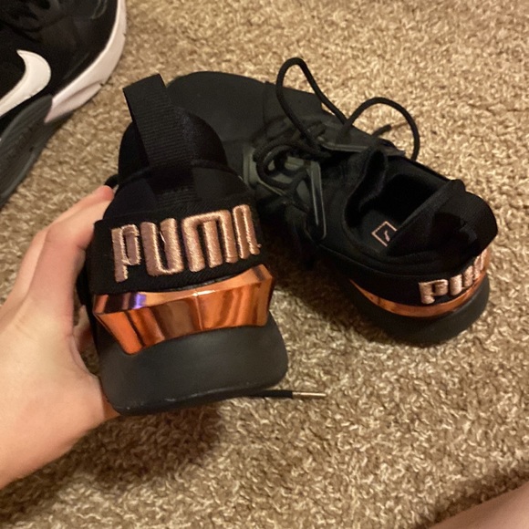 Don’t wear them - Picture 2 of 4